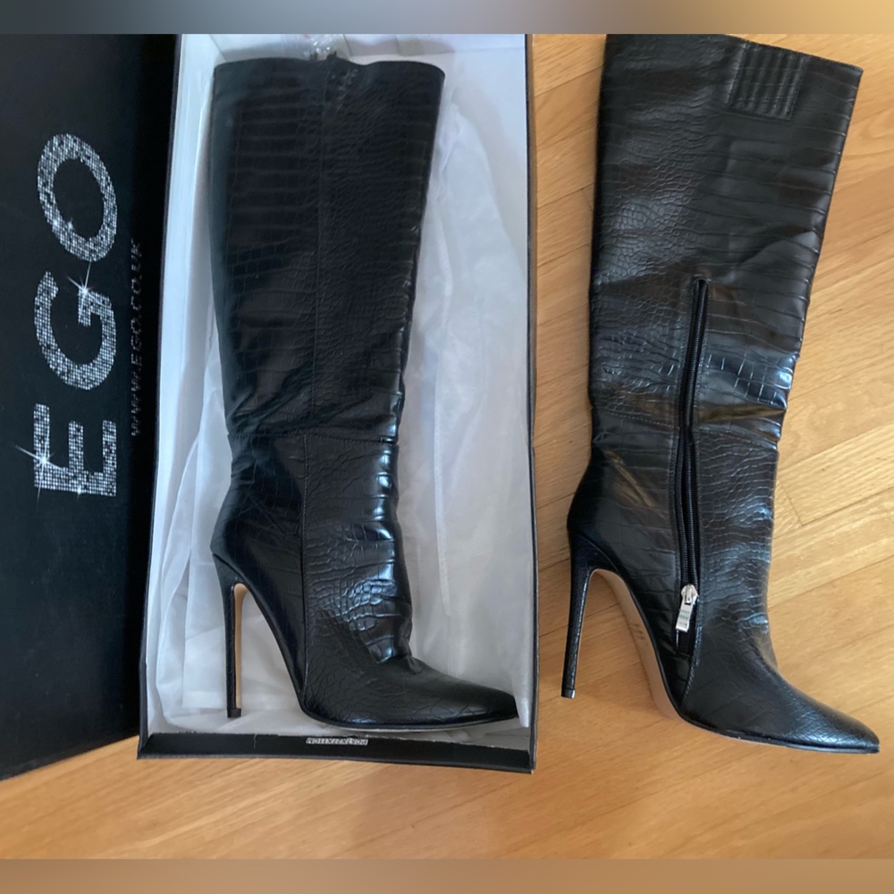 ASOS-EGO vegan leather croc high heel boots - Size 7.5✨🖤